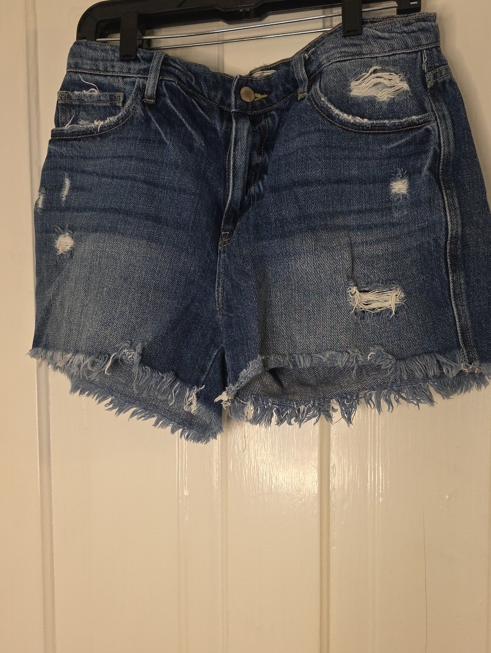 Frayed Hem Distressed Blue Denim Shorts